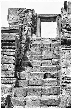 Steps to nowhere, Bayon Temple