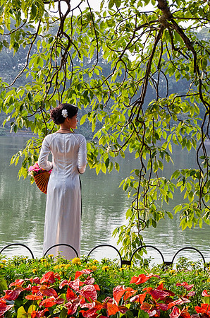Woman at lakeside, Hanoi