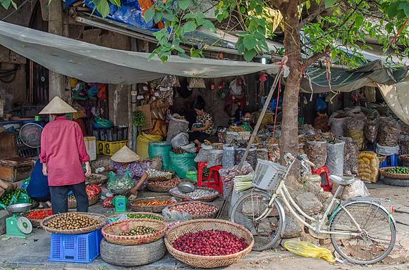 Market, Hanoi